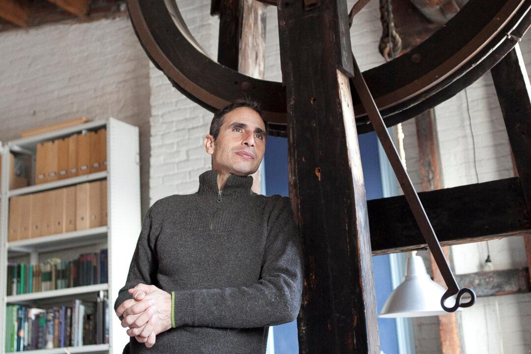 Visionary Architect Trailblazing Seaport Living