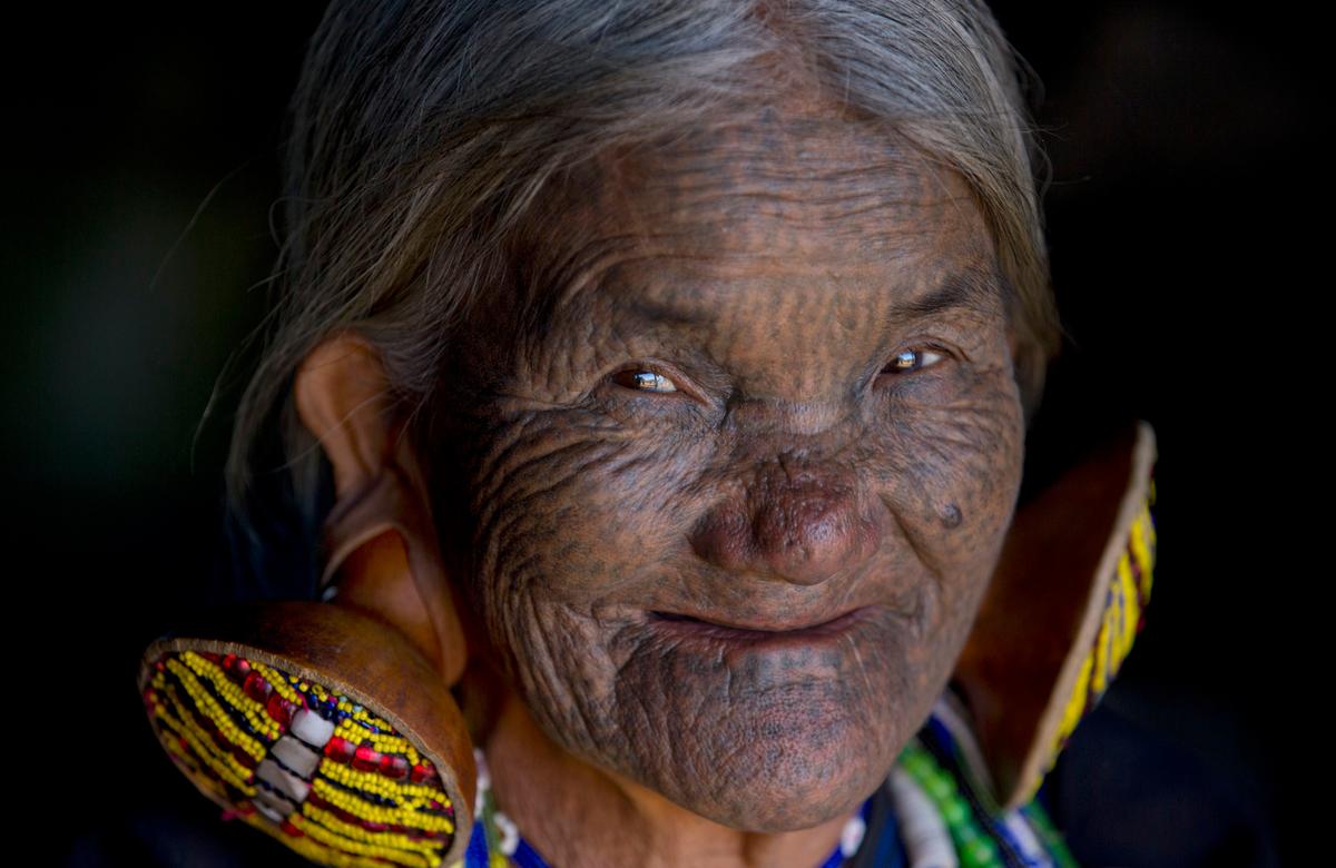 Ethnic Traditions Vanishing as Burma Opens Up