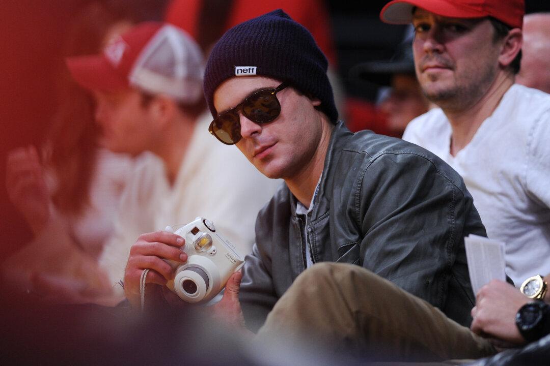 Zac Efron Broken Jaw? Has AA Chip at NBA Game After 6 Months’ Sobriety