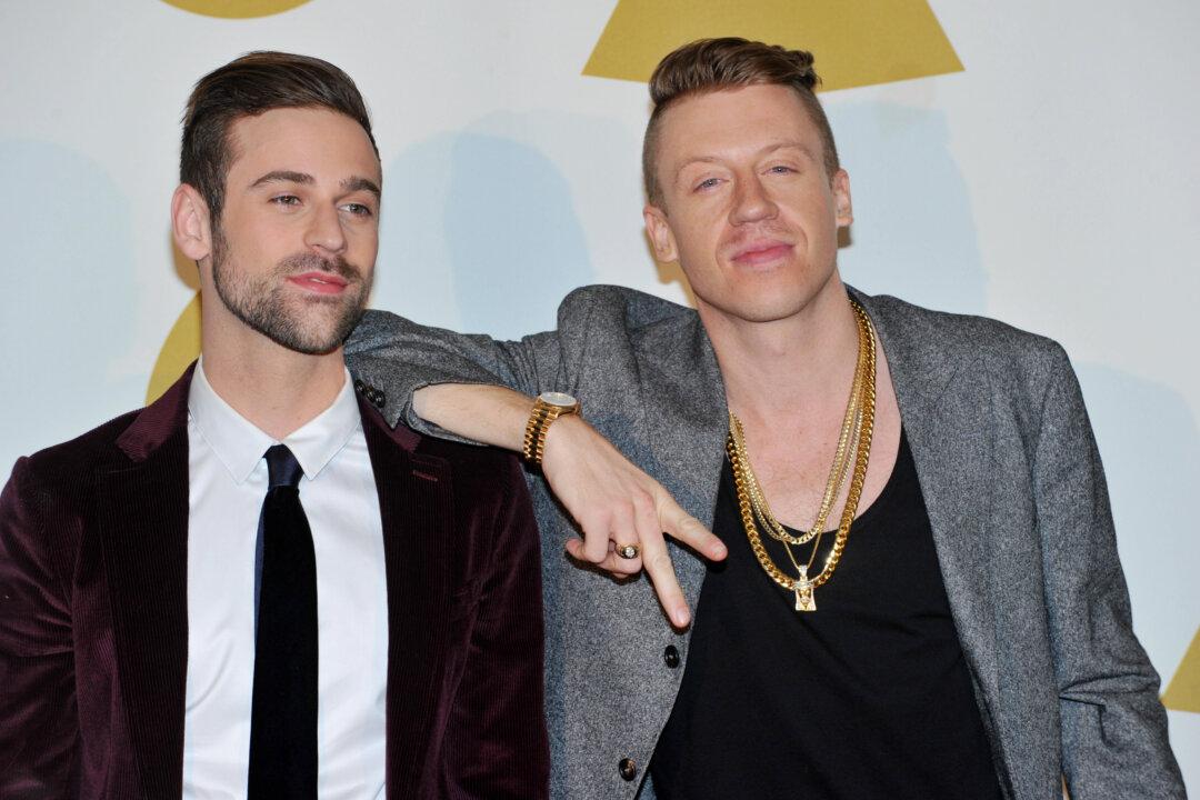 Macklemore Dies? No, ‘RIP Macklemore’ Death Hoax Now Viral on Twitter