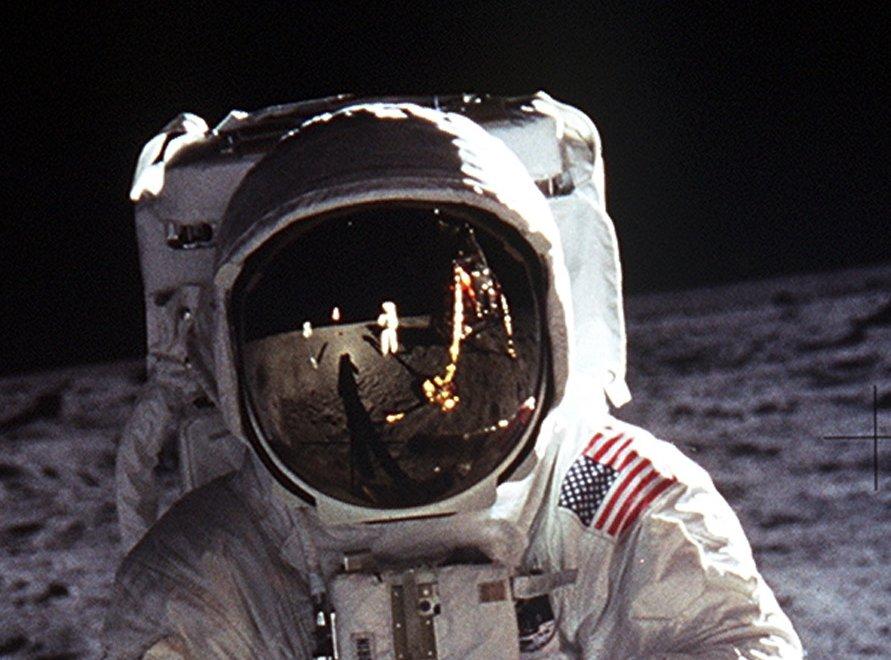 3 NASA Astronauts Who May Have Seen UFOs