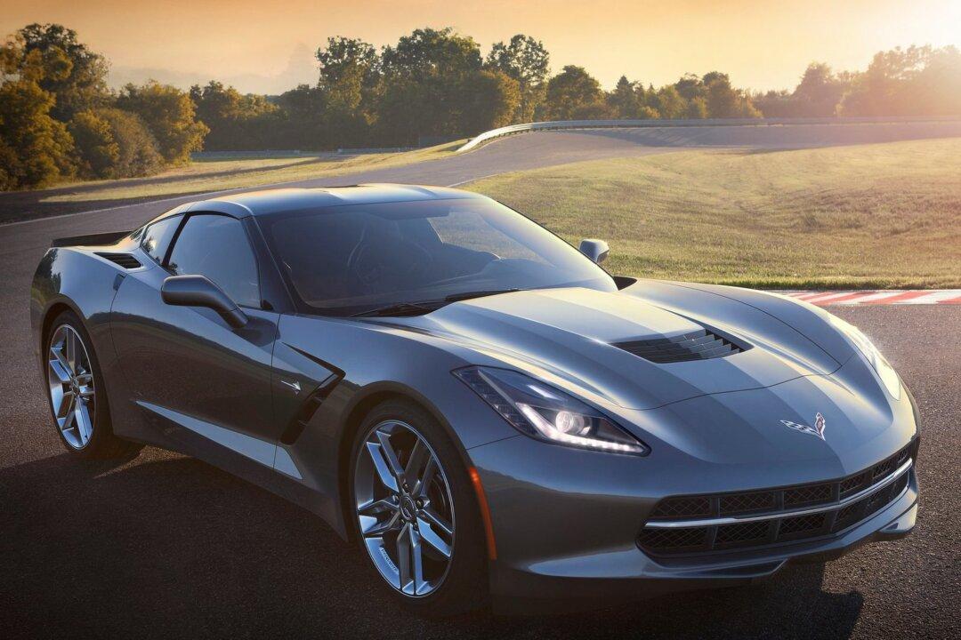 Corvette Stingray Takes Prize