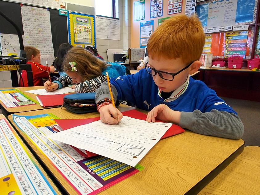 Handwriting Influences Thought