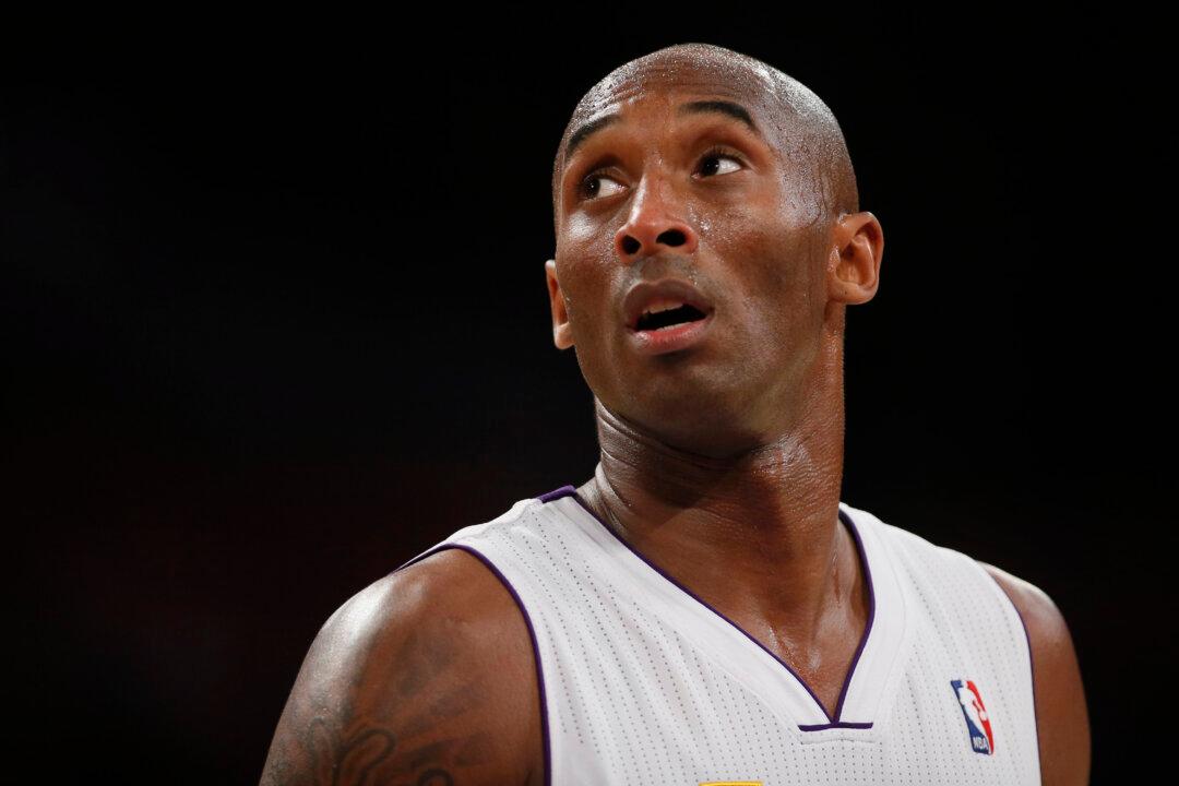 Kobe Bryant: Bald Head Costs $800 to Groom, Report Claims