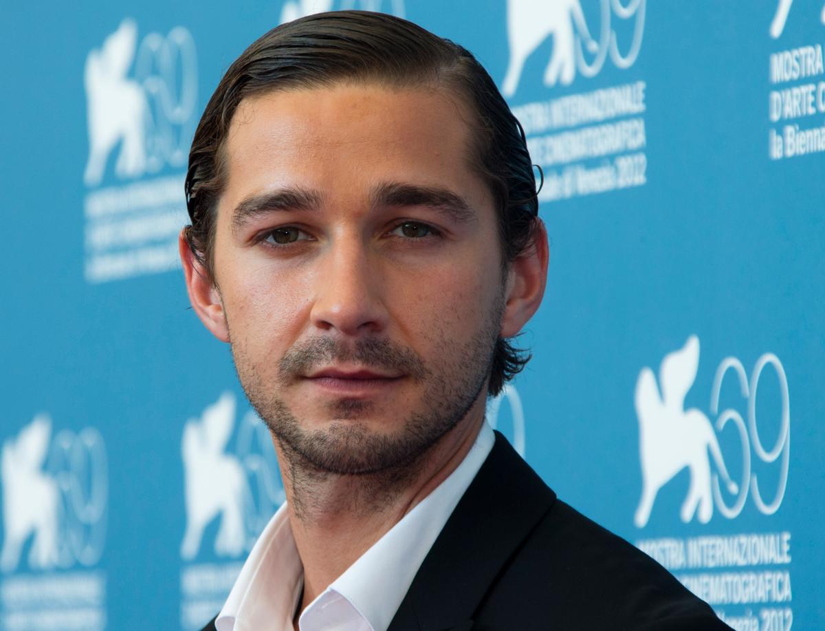 Shia LaBeouf Ends #iamsorry Art Installation, Gives Fans Group Hug