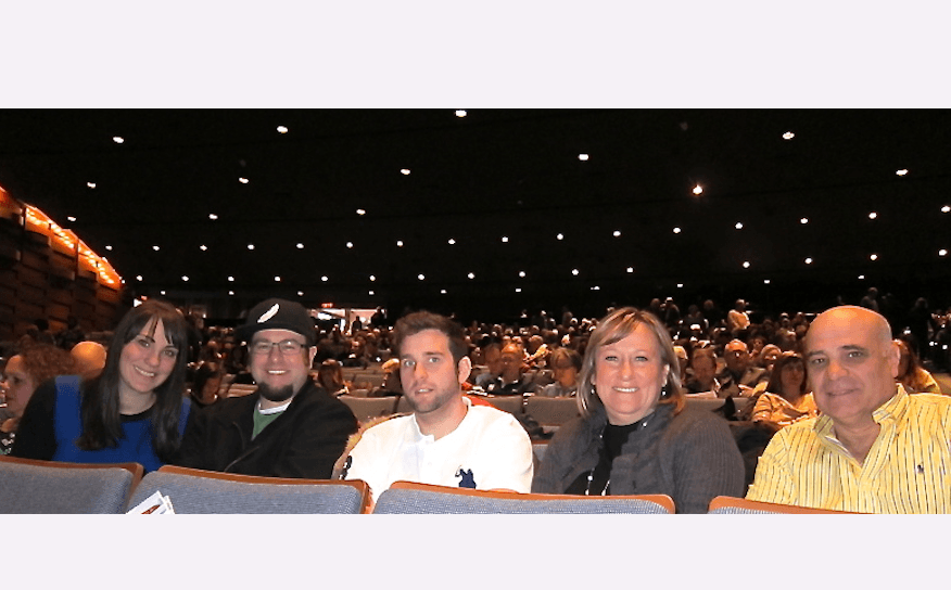 Radio Host Travels Hours to Experience Shen Yun