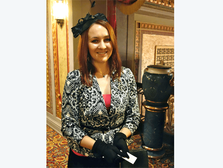 Art Lover Amazed by Shen Yun