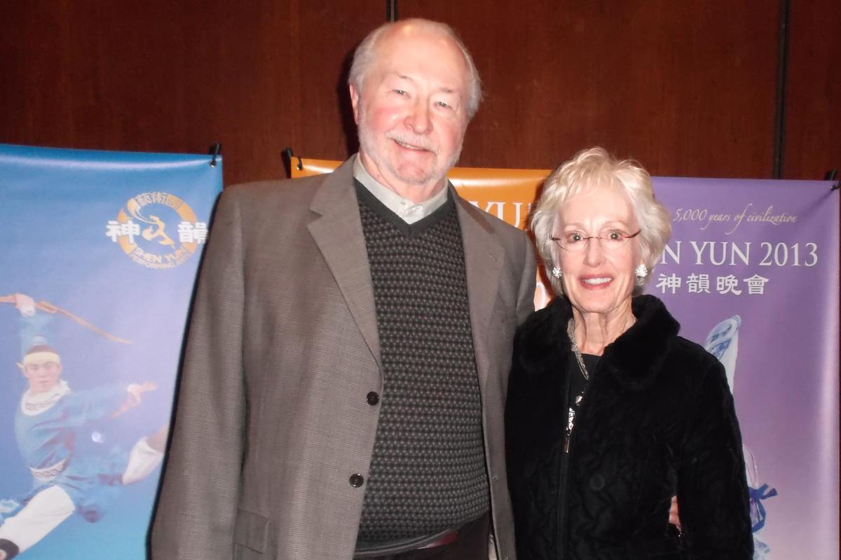Words Useless in Describing Beauty of Shen Yun, Says Retired Lawyer