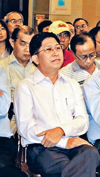 Hong Kong’s Ming Pao Newspaper’s New Chief Editor a Chinese Communist Party Supporter