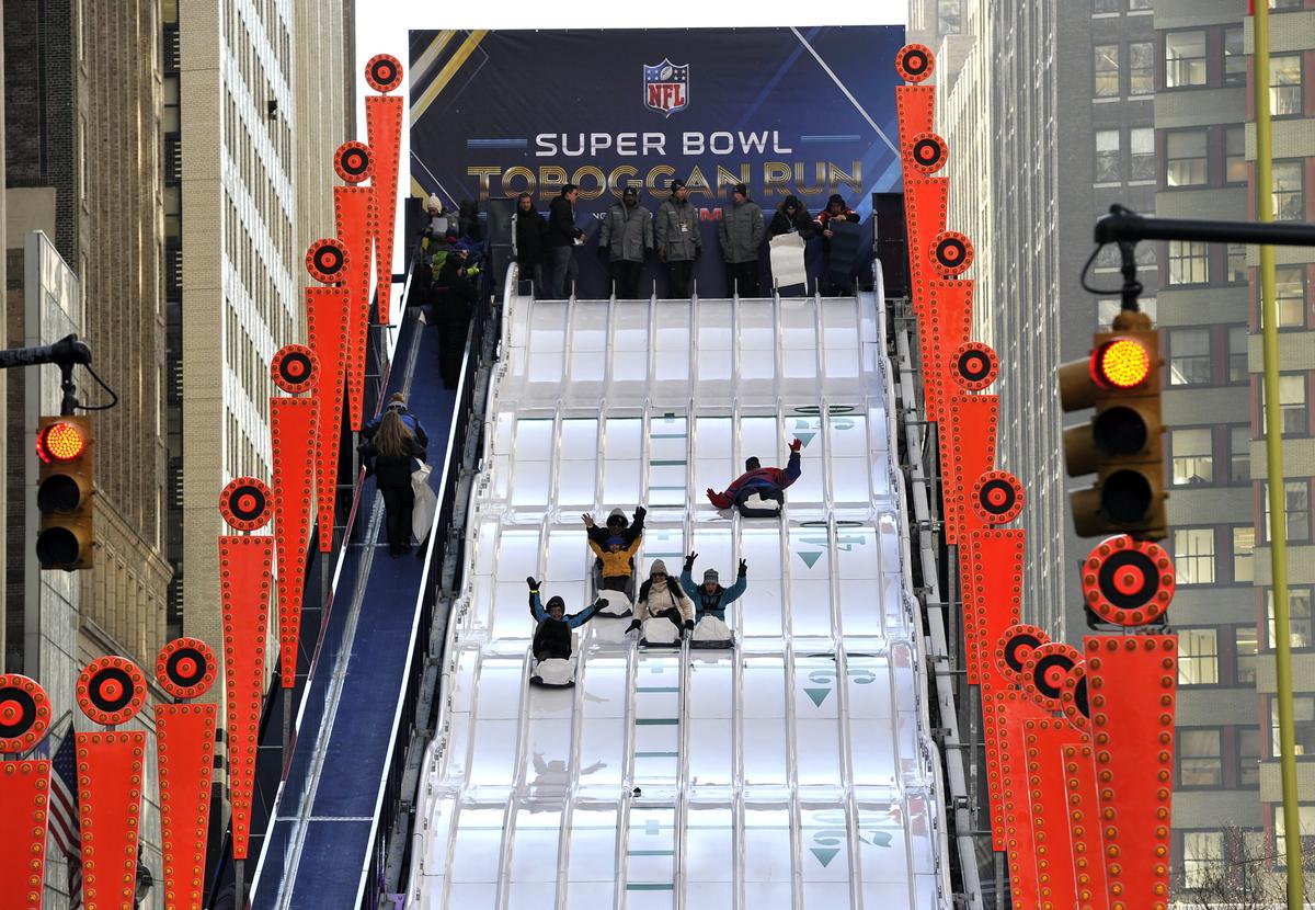 Super Bowl Boulevard Great for Mass Transit