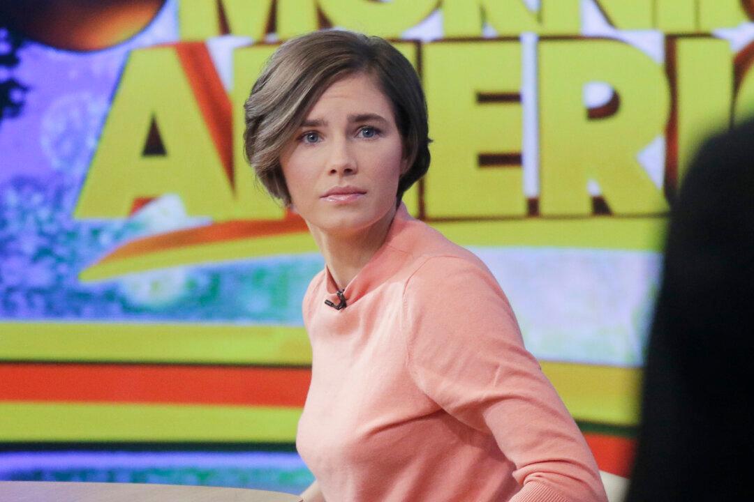 Amanda Knox’s Instagram Murder Joke Triggers Social Media Attention
