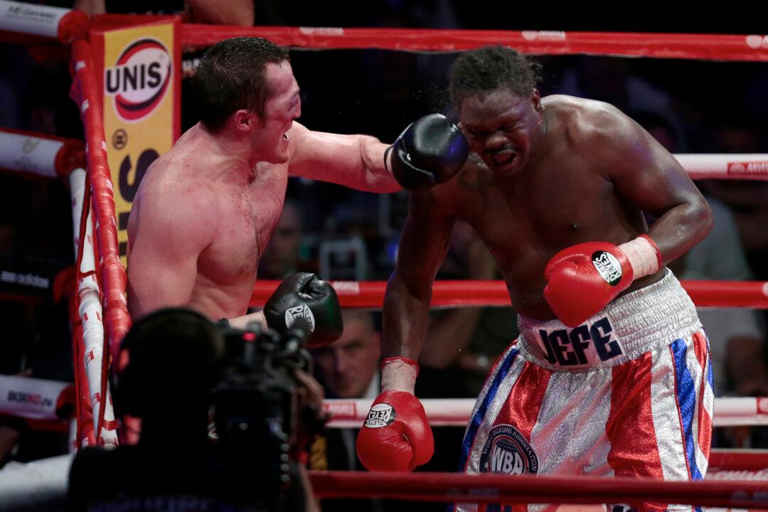 Denis Lebedev vs Guillermo Jones: Russian Boxer Comes to US to Train for Rematch