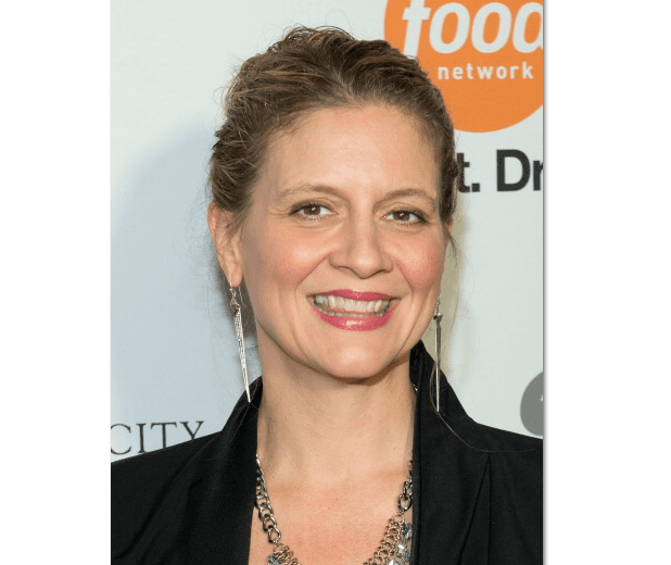 Amanda Freitag’s Empire Diner Reopens