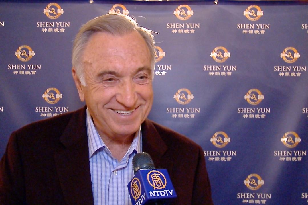 Former SF Mayor Art Agnos Delighted to See Shen Yun Again