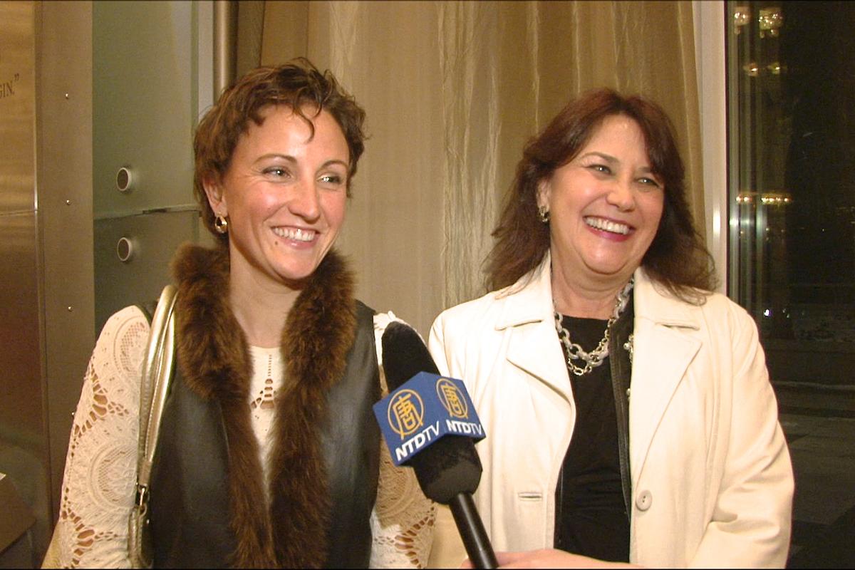 Singer Laura Reed: Shen Yun Sopranos Amazing