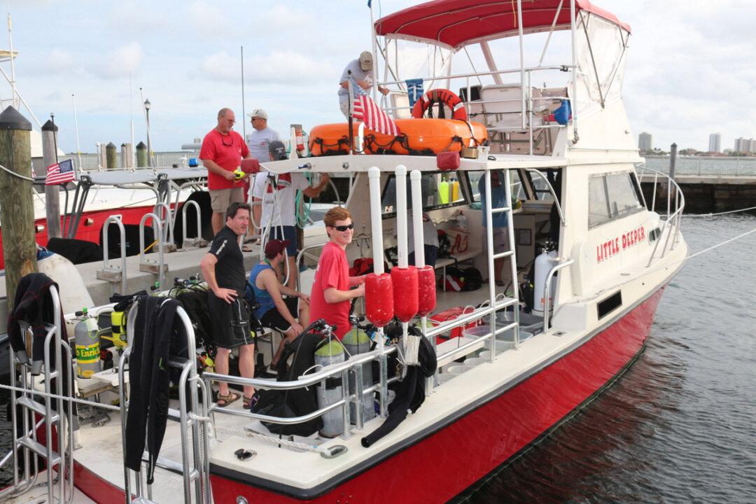 Three Generations Guiding Divers Off Palm Beach