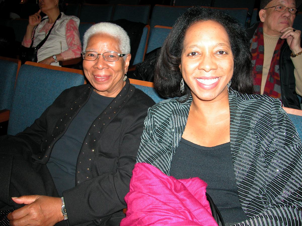 Toronto Showgoers Smitten by Shen Yun