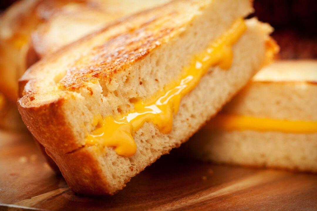 Grilled Cheese Made to Please