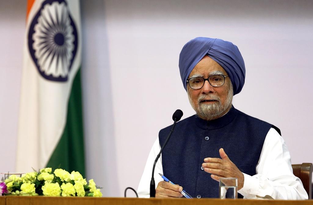India Awaits New PM as Manmohan Singh Rules Out Third Term