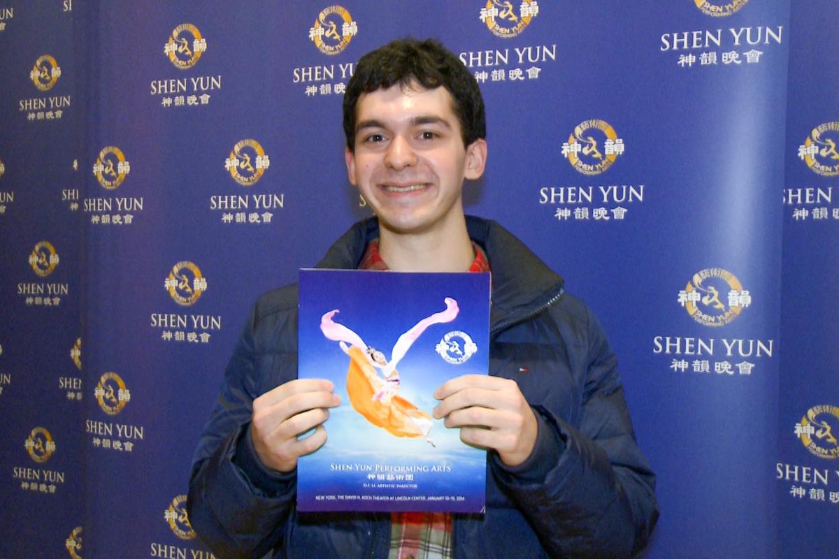 Shen Yun a ‘True Experience,’ Says Accomplished Young Artist