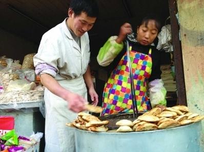 This Chinese Baker Has Earned Admirers, Not Just Customers. Here’s Why