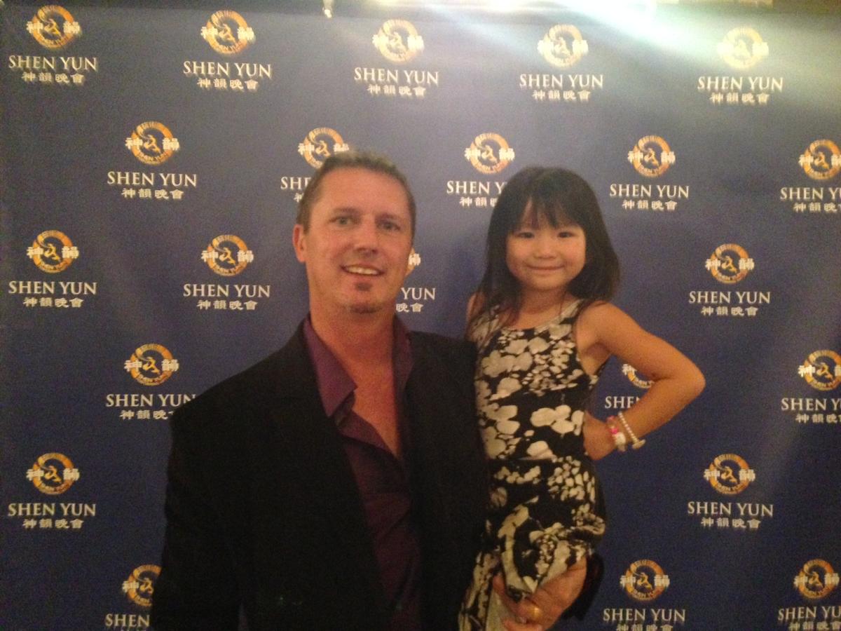 Master Painter Caught Up in Shen Yun