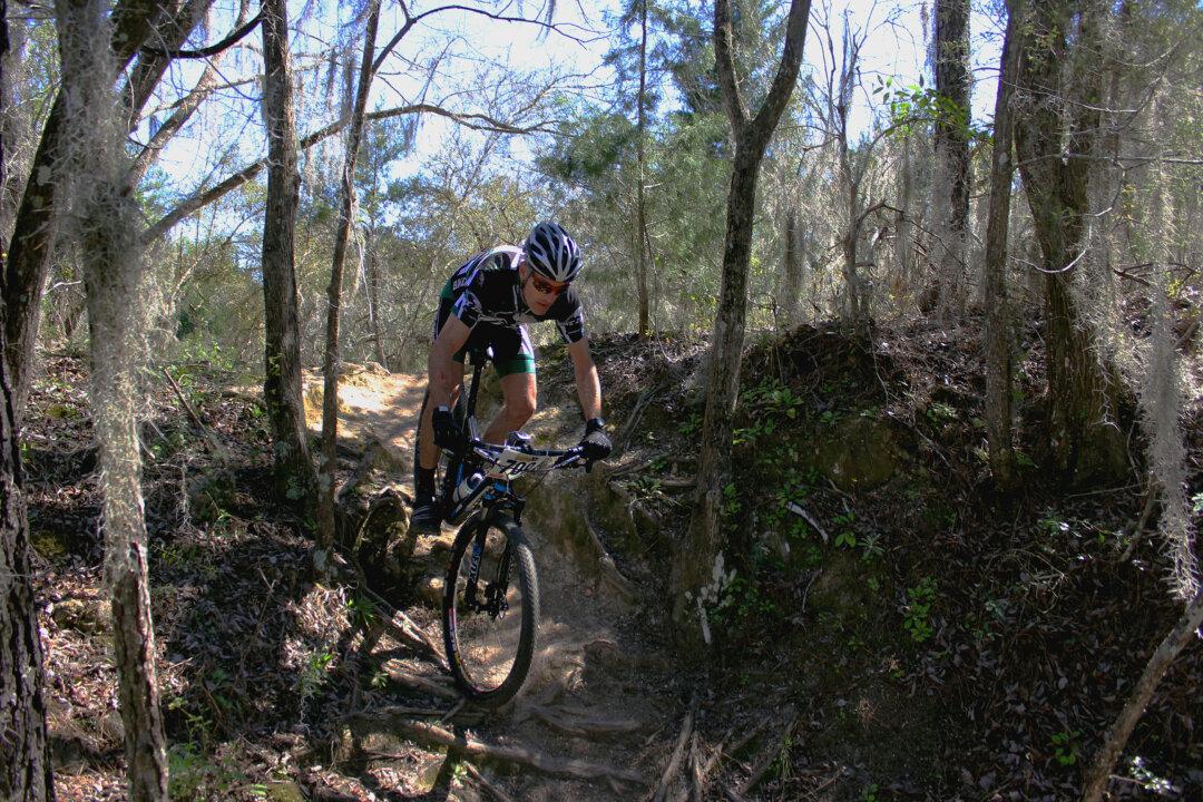 Daylight to Dark in the Dirt: The Santos Twelve Hours Mountain Bike Endurance Race