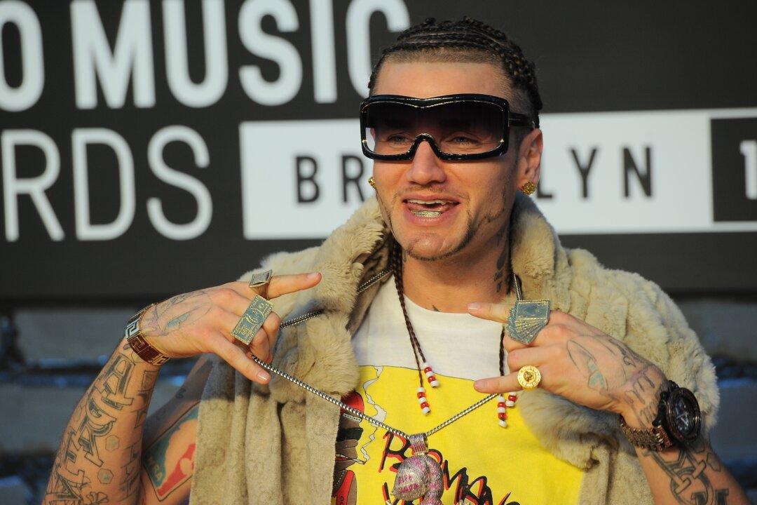 Riff Raff Getting Into Country Music with Stage Name Jody Highroller