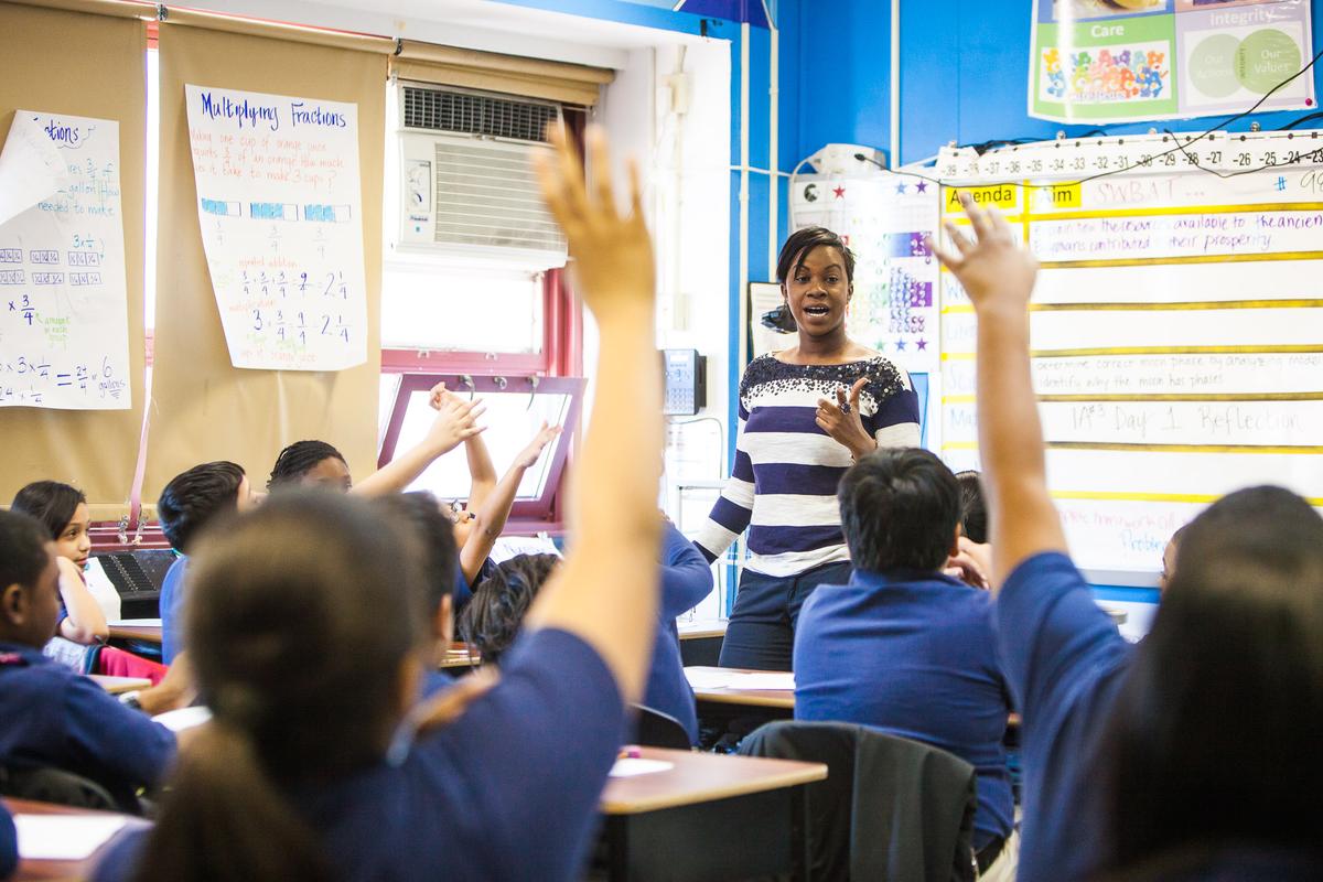 Charter School Teachers Happier Than District Public School Teachers, Survey Finds