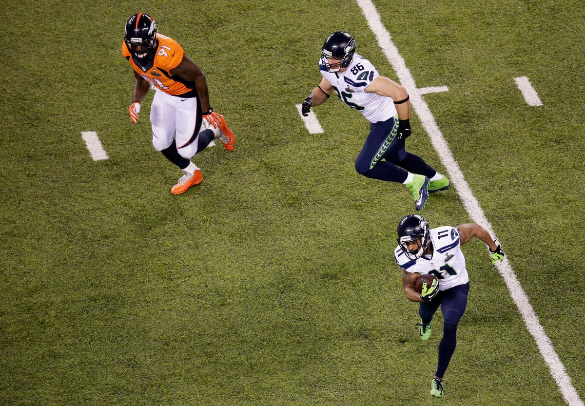 Percy Harvin of the Seattle Seahawks Returns Kickoff for Touchdown in Super Bowl 48