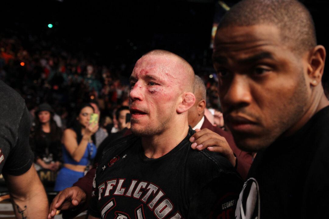Georges St-Pierre Picks Johny Hendricks to Beat Robbie Lawler at UFC 181