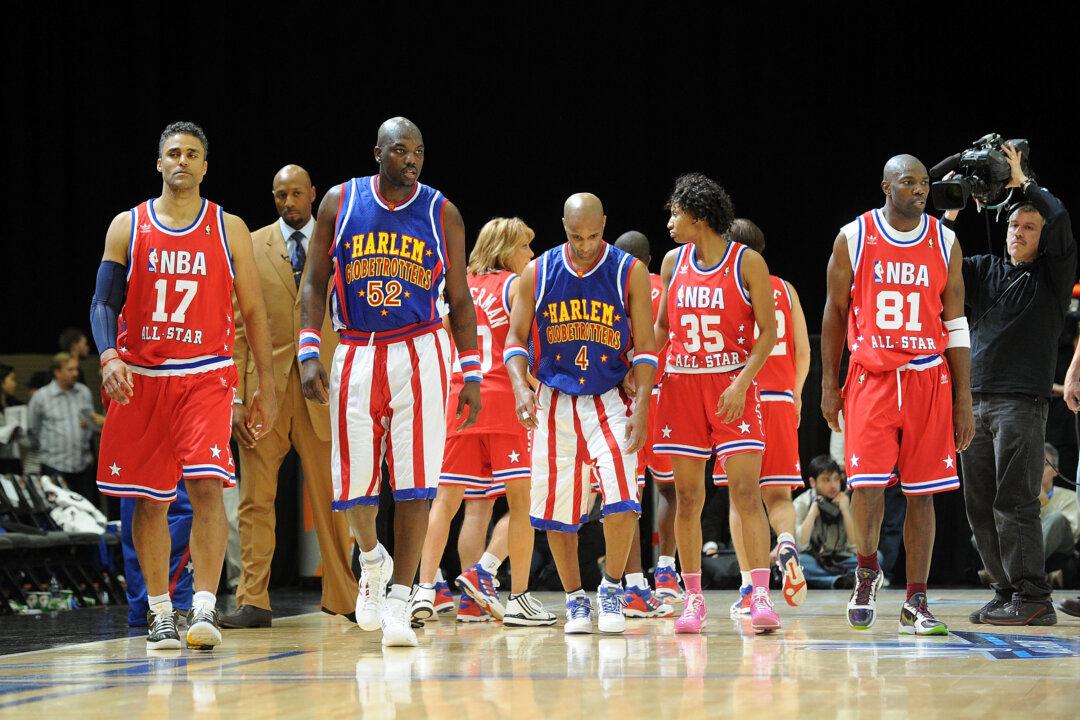 Remembering: the New York Renaissance Five