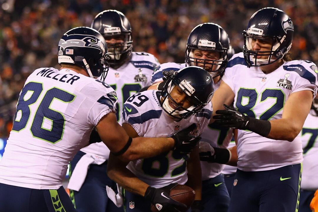 Seattle Seahawks Defense Dominates Denver Broncos Offense to Earn Super Bowl Glory