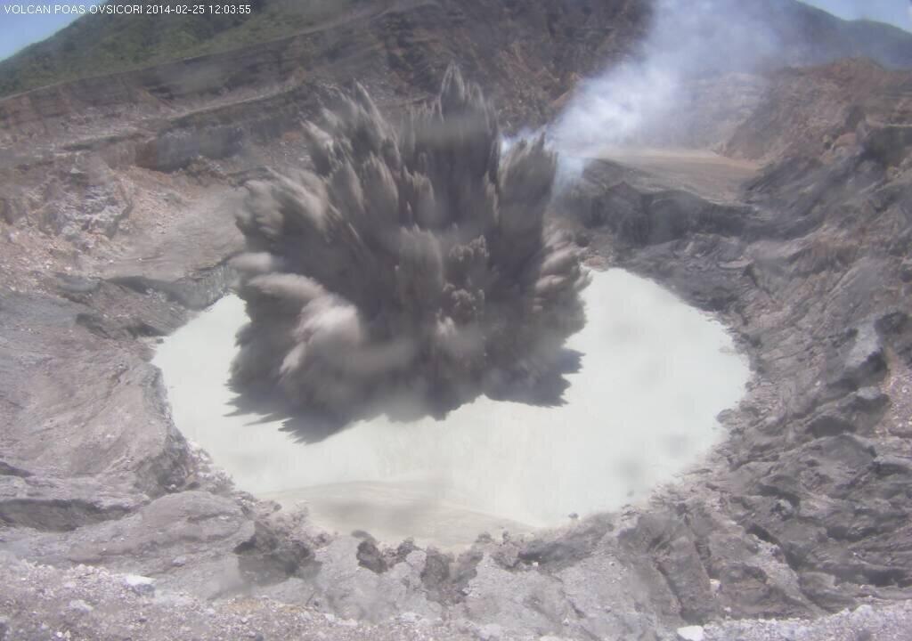 Poas Volcano Eruption: Costa Rica Volcano Erupts on Tuesday (+Photos)