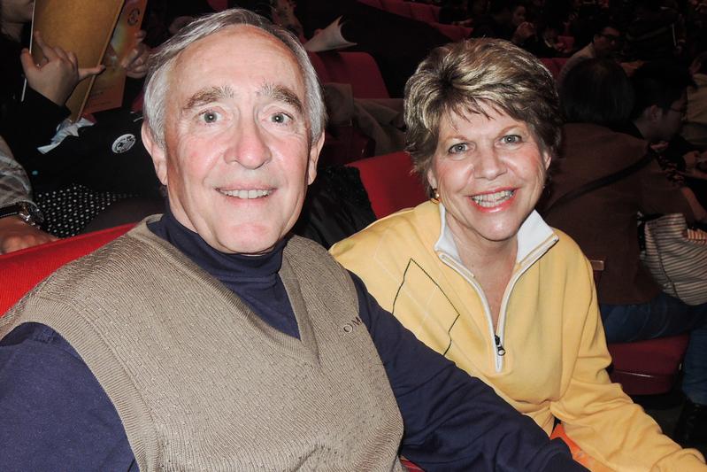 International Conductor Says Shen Yun Music Brings Life