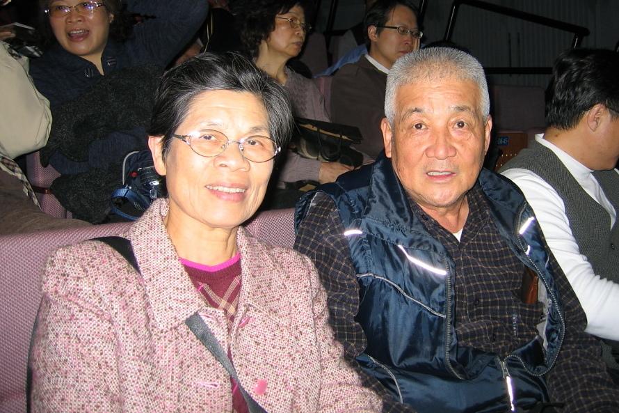 Painter: Shen Yun Awakens People to Revere Divinity