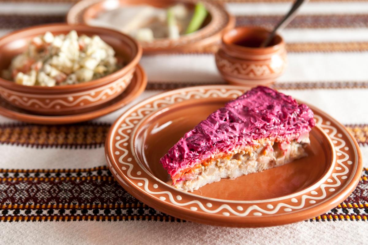 Korchma Taras Bulba: Hello Ukraine, Goodbye Winter Blues