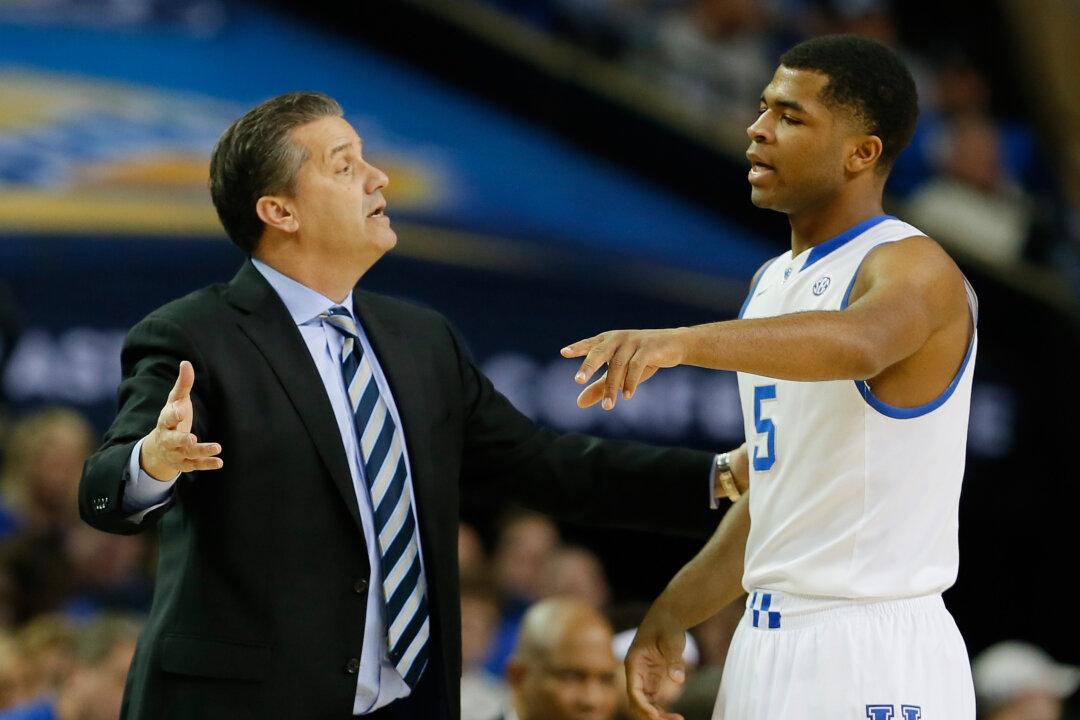 Kentucky Wildcats vs Georgia Bulldogs SEC Game: Date, Time, TV Channel, Livestream