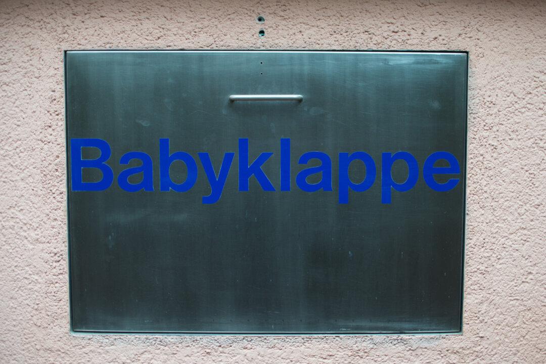 China Should Be Better Prepared for ‘Baby Hatch’ Children