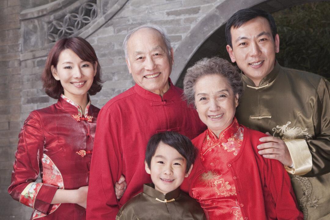 Story From Ancient China: The Traditional Virtues of a Chinese Lady
