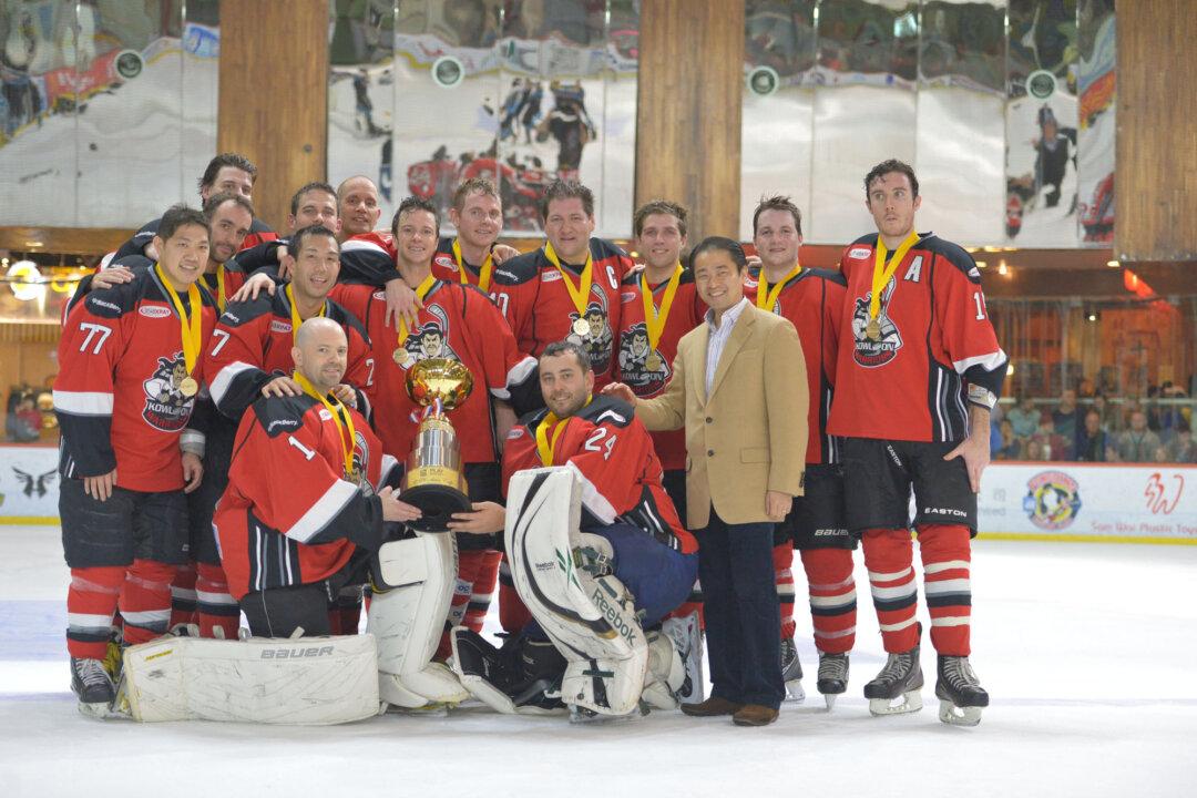 Warriors Turn Up the Heat to Win Championship Hockey in Hong Kong
