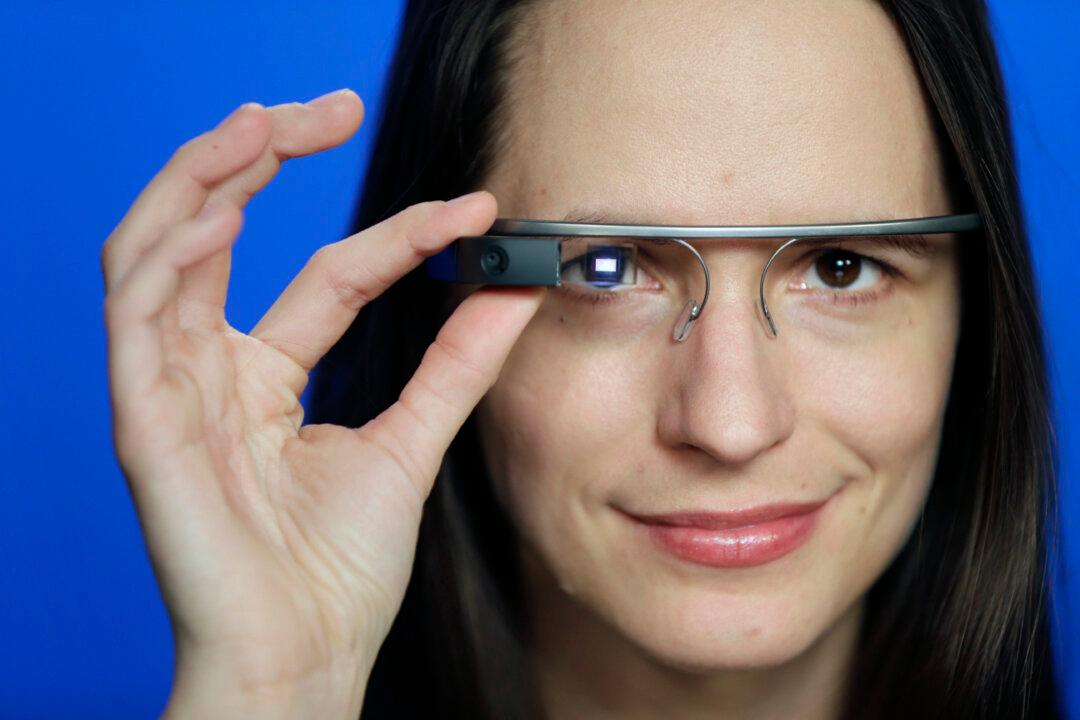 Virtual Reality Tech May Make Going Shopping in Real Life a Thing of the Past