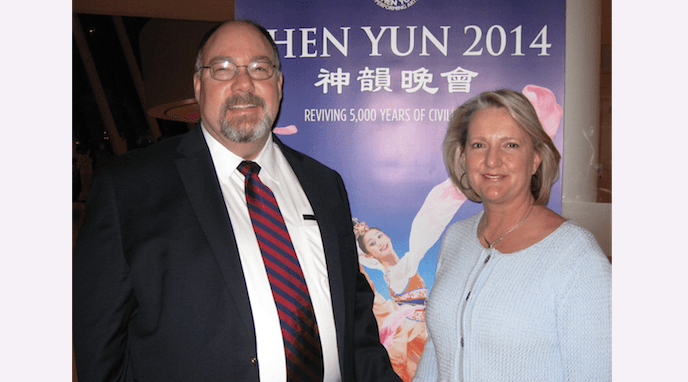 ‘Shen Yun Makes One Smile All the Way Through’