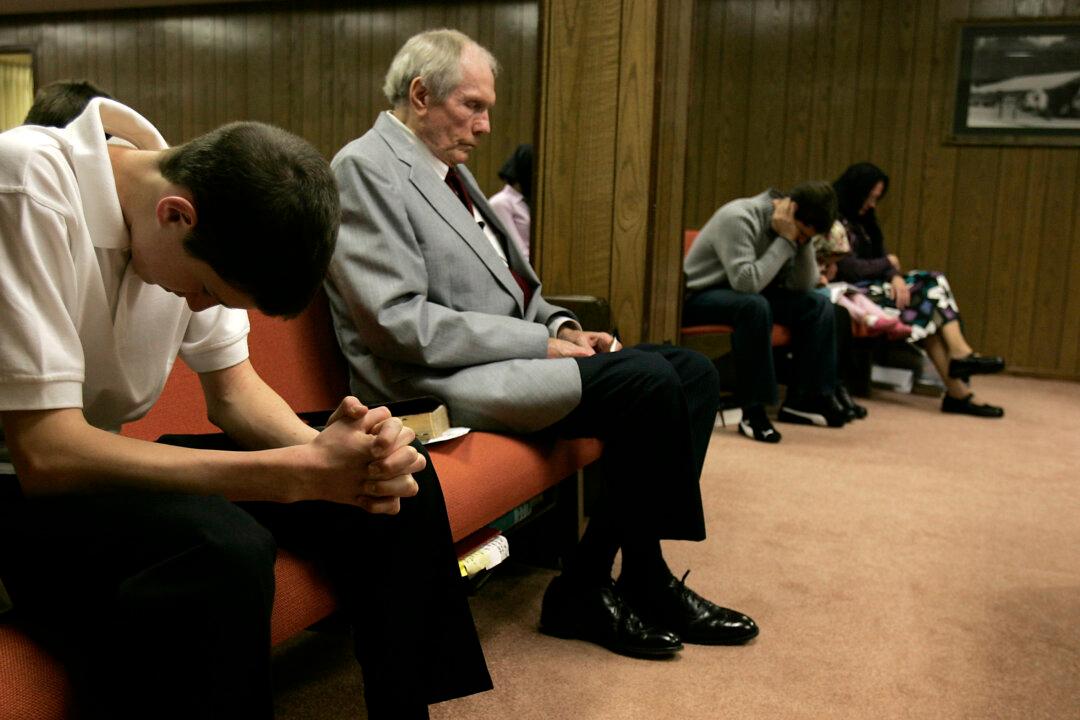 Fred Phelps Funeral: No, Slayer Won’t Protest Westboro Baptist Church; No ‘Suing’ of Protesters Either