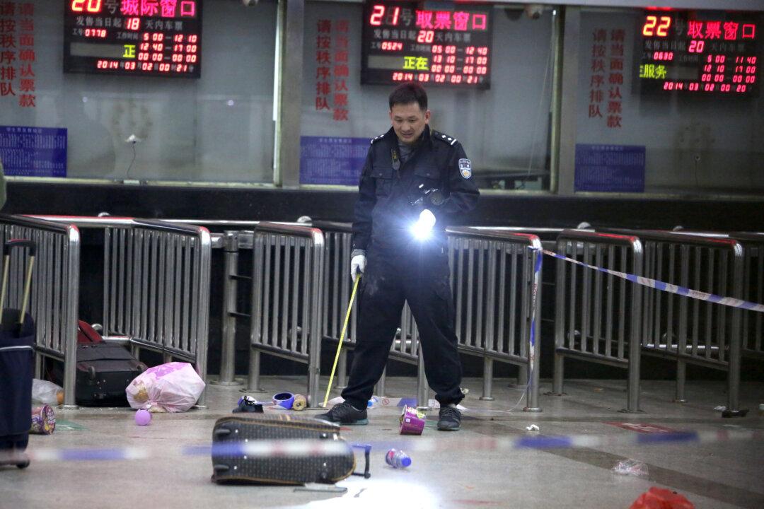 Assailants With Knives Kill Dozens in China Massacre