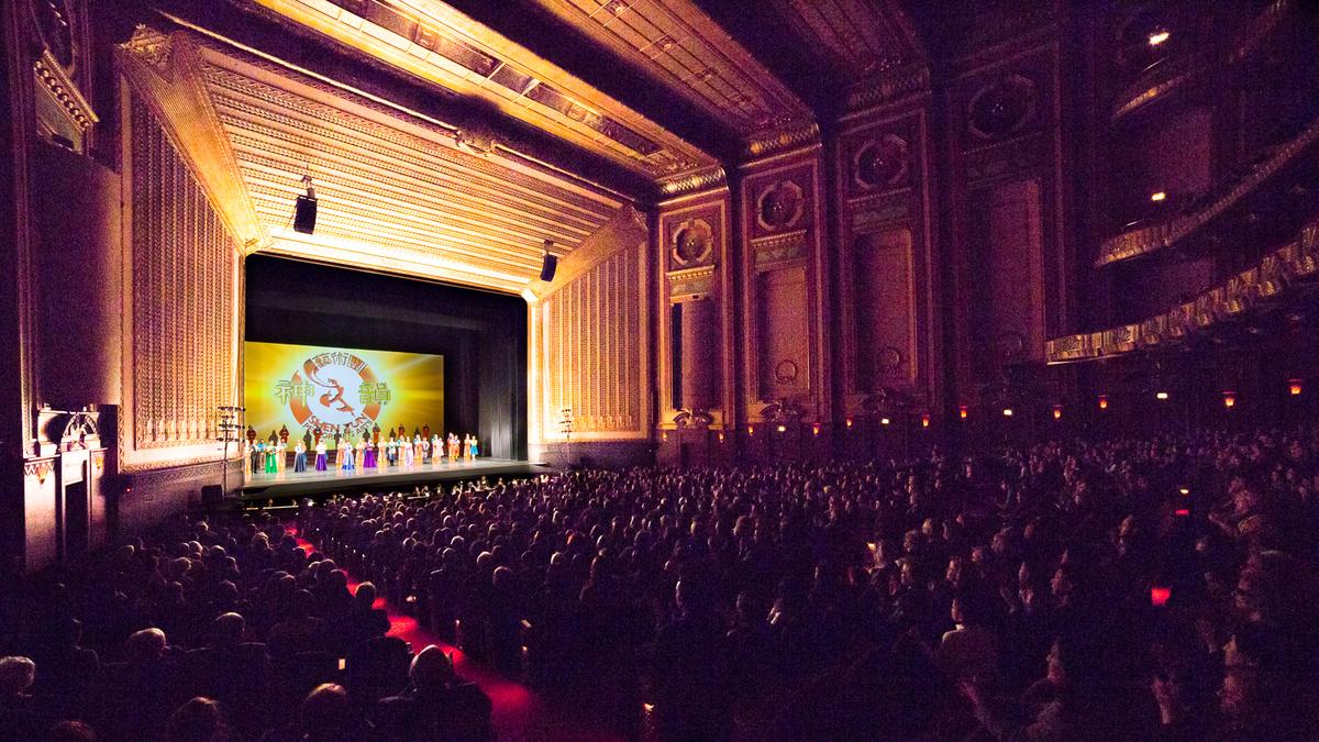 Shen Yun Learning Experience for Whole Family