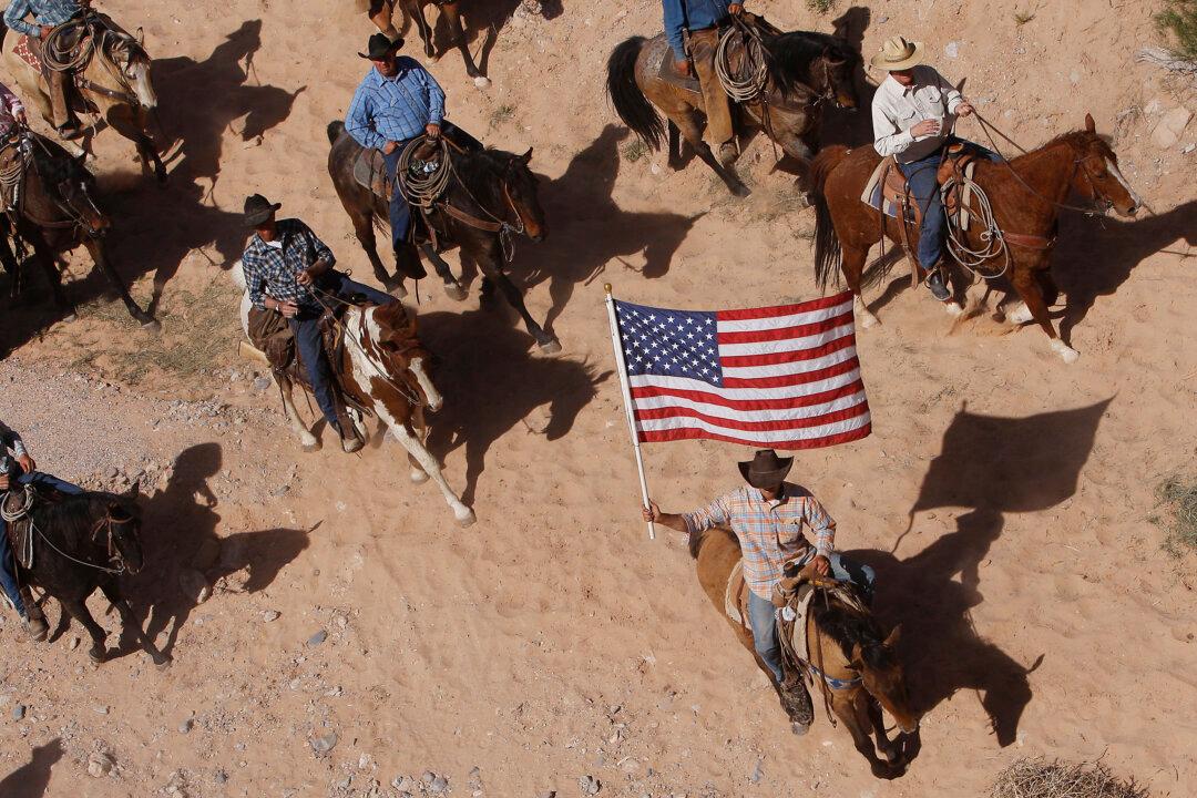 Multiple Militia Members ‘Arrested at Bundy Ranch, Charged with Domestic Terrorism’ is Fake; Cliven Bundy Protest Report is Satire