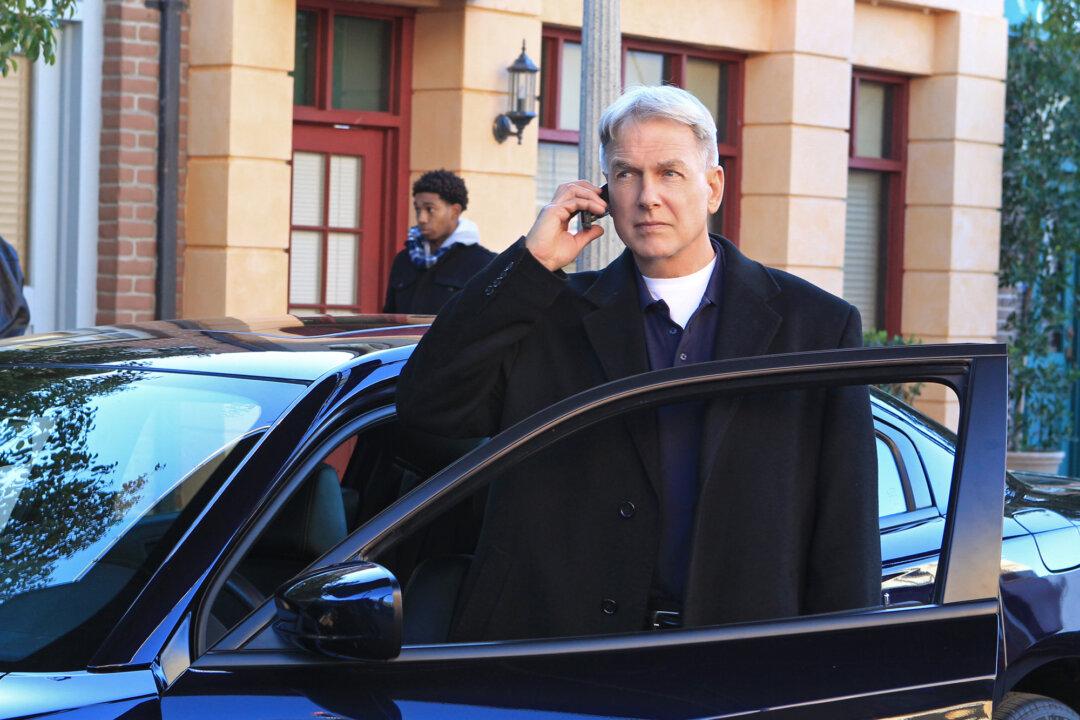 NCIS Season 11 Spoilers: Will a Navy Officer Be Murdered for Knowing Too Much? (+Preview)