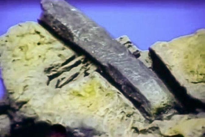 Out of Place in Time: Was This Hammer Made 100 Million Years Ago?