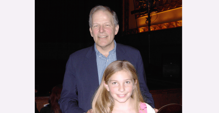 Doctor and His Family Return to See Shen Yun